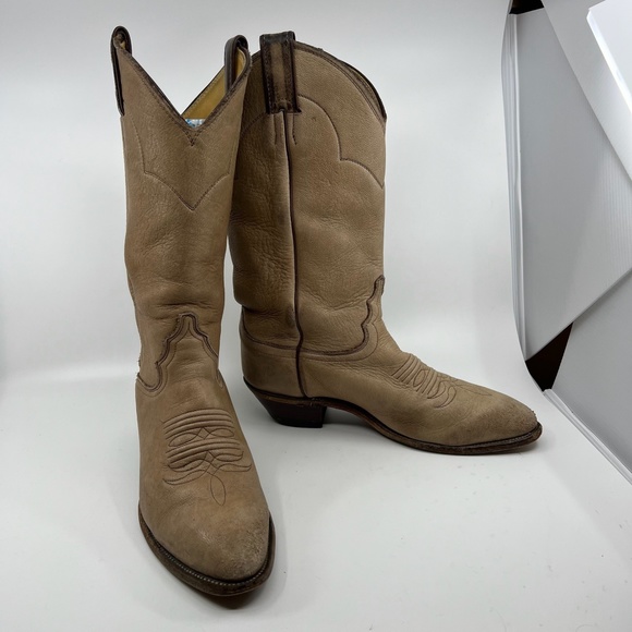 Justin Boots Shoes - Vintage Woman's Justin Buckskin Cowboy Boots 7 1/2M